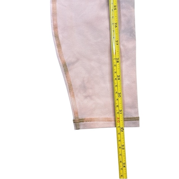 Fabletics Blush Pink Powerhold Leggings - Picture 8 of 9